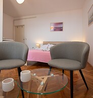 Studio Paula 2 300m From Sea