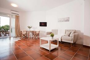 Zennova 32 Kallithea Blue Paradise