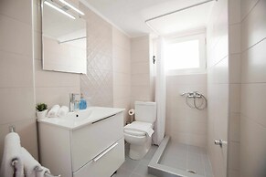 Zennova 33 Kallithea Blue Paradise