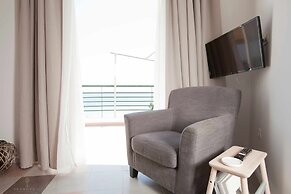 Zennova 33 Kallithea Blue Paradise