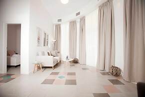 Zennova 33 Kallithea Blue Paradise