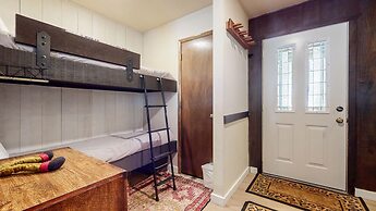 Horizons 4 189 Downtown Location On Shuttle Route, Great Complex Ameni