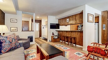 Horizons 4 189 Downtown Location On Shuttle Route, Great Complex Ameni