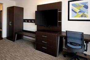 Holiday Inn Express & Suites Bullhead City by IHG