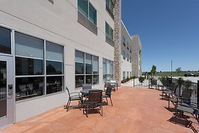 Holiday Inn Express & Suites Firestone Longmont by IHG