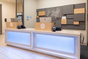 Holiday Inn Express & Suites Firestone Longmont by IHG