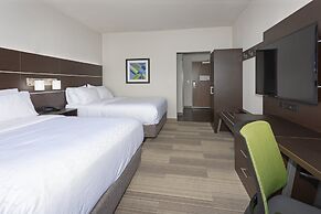 Holiday Inn Express & Suites Firestone Longmont by IHG