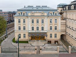 Sky Hotel Kraków