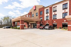 Portland Inn & Suites