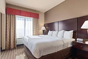 Portland Inn & Suites