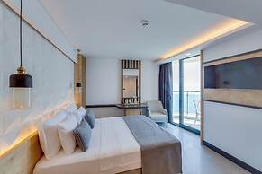 Signature Blue Resort Kuşadası