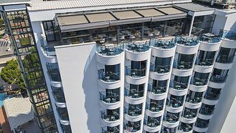 Signature Blue Resort Kuşadası