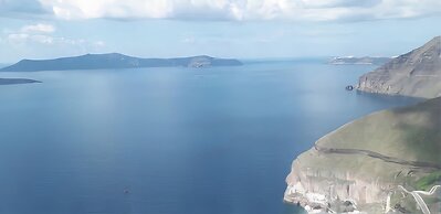 Anemos Fira Caldera View