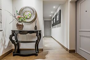 Ferrini Home - Etnea Portrait