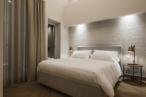 Ferrini Home - Etnea Portrait