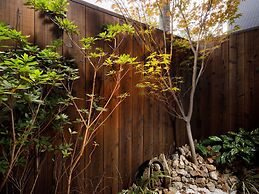 Kanade Fushimiinari Inometei