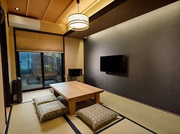 Kanade Fushimiinari Inometei