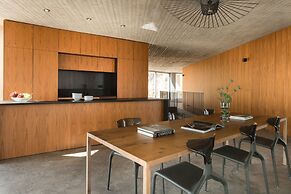 Unique Villa Ori Sleeps8, Private Pool, Gialova