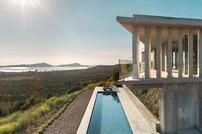 Unique Villa Ori Sleeps8, Private Pool, Gialova