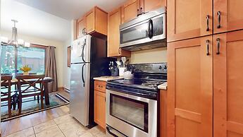 Snowcreek I 13 Mountain Views, Washer Dryer, Beautiful Quiet Community