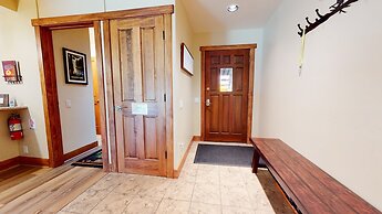 Snowcreek I 13 Mountain Views, Washer Dryer, Beautiful Quiet Community