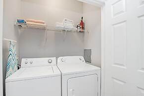 Spacious Condo With Balcony Near Themed Parks! #3vc406