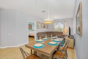 Spacious Condo With Balcony Near Themed Parks! #3vc406