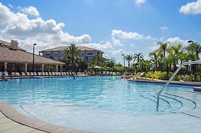 Spacious Condo With Balcony Near Themed Parks! #3vc406