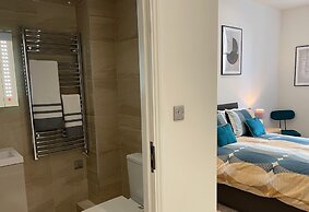 Central Nottingham Gem - Luxurious 2-bed Apartment