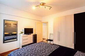 Modern & Stylish Apt of City 5min Beach
