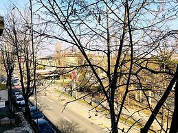 Modern & Stylish Apt of City 5min Beach