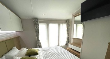 Luxury 3 bed Mobile Home on the sea