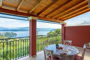 Bougainvillea Large Private Pool Walk to Beach Sea Views A C Wifi Car 