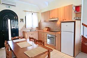 Alexander Large Private Pool Walk to Beach Sea Views A C - 264