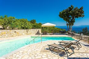 Alexander Large Private Pool Walk to Beach Sea Views A C - 264