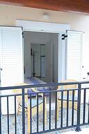 Georgia Walk to Beach Sea Views A C Wifi Car Not Required - 293