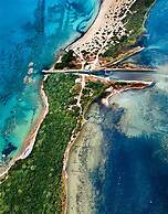 Georgia Walk to Beach Sea Views A C Wifi Car Not Required - 293