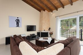 Villa Konstantinos Large Private Pool Walk to Beach Sea Views A C Wifi