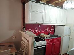 Porto Walk to Beach Sea Views A C Wifi Car Not Required - 385