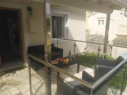 Porto Walk to Beach Sea Views A C Wifi Car Not Required - 385