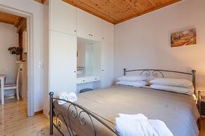 Porto Walk to Beach Sea Views A C Wifi Car Not Required - 385