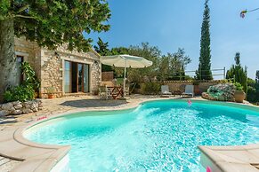 Villa Gallini Large Private Pool Walk to Beach Sea Views A C Wifi - 97