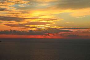 Villa Vali Large Private Pool Walk to Beach Sea Views A C Wifi Car Not