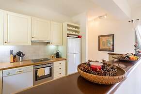 Villa Nora Large Private Pool Walk to Beach Sea Views A C Wifi Car Not