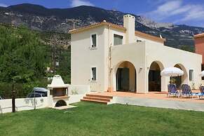 Villa Katerina Large Private Pool Walk to Beach Sea Views A C Wifi Car