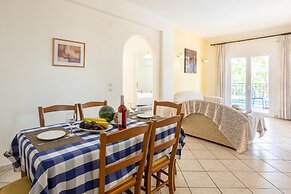 Villa Youla Large Private Pool Walk to Beach Sea Views A C Wifi Car No