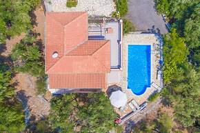 Villa Youla Large Private Pool Walk to Beach Sea Views A C Wifi Car No