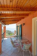 Vasillis Large Private Pool Walk to Beach Sea Views A C Wifi Car Not R