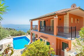 Vasillis Large Private Pool Walk to Beach Sea Views A C Wifi Car Not R