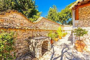 Villa Nionios Large Private Pool Walk to Beach Sea Views A C Wifi - 10